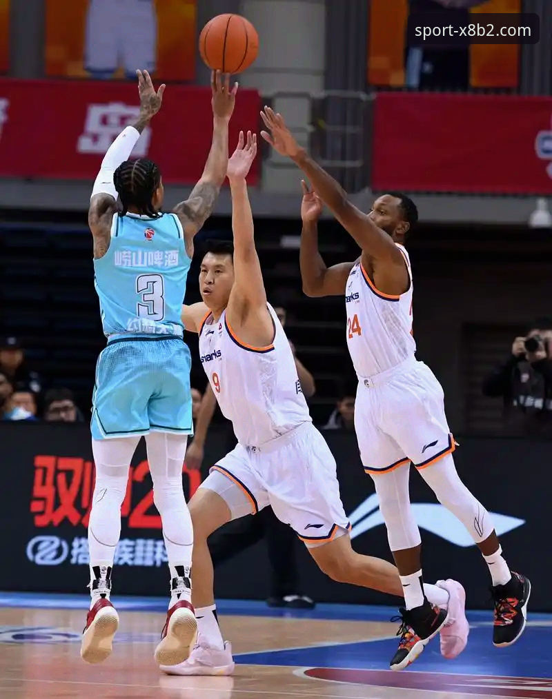 体育最新版下载 CBA季后赛最新战况:山西2-0横扫青岛晋级八强,196体育用户热议赛事精彩瞬间